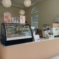 บรรยากาศ Reeya Coffee & Bistro