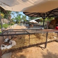 บรรยากาศ Nahong Cafe Roiet