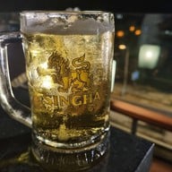 Kroque Boutique & Bistro