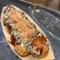 เมนูของร้าน Gindaco เอ็มควอเทียร์