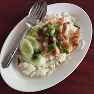 เมนูของร้าน เปิ้ลต้มเลือดหมู