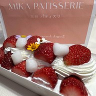 Mika Pâtisserie Emquartier ชั้น 4 ข้างโรงหนัง