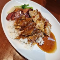 ตี่ โภชนา (ตี่ เป็ดย่าง)