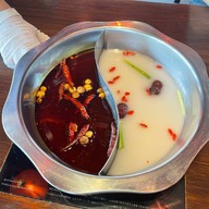 HUOLONG Chinese Mala HotPot & Grill ราชพฤกษ์