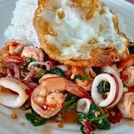 โคตรอิ่ม ข้าวกะเพรา (เอกชัย66)