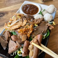 เมนูของร้าน ครัวฝีมือแม่ นวมินทร์72