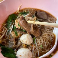 เมนูของร้าน ครัวฝีมือแม่ นวมินทร์72