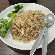 ผัดผัด ผัดผัด สาขาพลายชุมพล