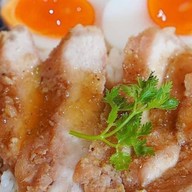 สุกี้น้ำและสุกี้แห้ง-ร้านสุกี้หมีปรุง ไทรน้อย