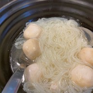 เมนูของร้าน โกวหลิง ก๋วยเตี๋ยวเรือ