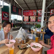 ครัวฝีมือแม่ นวมินทร์72