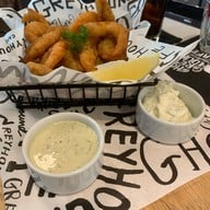 เมนูของร้าน Greyhound Café Mega Bangna