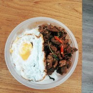 บ้านกระเพาเนื้อโคขุนเมืองทอง เมืองทอง