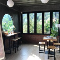 ไร่ส้มแบงค์ดอย (ส่วนร้านอาหารและกาแฟ)