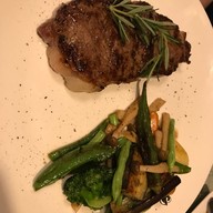 The Pappa Pizza and Steak ลำปาง