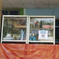 ร้าน น้องโปรย ก๋วยเตี๋ยวหมู🐷