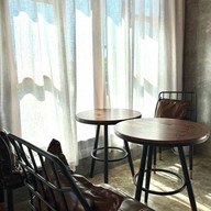 DAY ONE BAR&RESTAURANT ถนนประชาอุทิศ