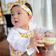 DAY ONE BAR&RESTAURANT ถนนประชาอุทิศ