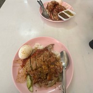เมนูของร้าน ฮิ้น ข้าวหมูแดงข้าวหน้าเป็ด นครปฐม