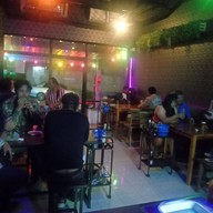 ร้านจิวจิคาราโอเกะ 1