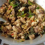 ป้าเทือง ข้าวหอม แกงราด 7แยก