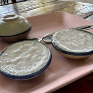 เมนูของร้าน ก๋วยเตี๋ยวตำลึงชาววัง ก๋วยเตี๋ยวลูกชิ้นปลา(ลูกชิ้นปลาไม่ได้ทำเอง)