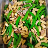 ป้าเทือง ข้าวหอม แกงราด 7แยก