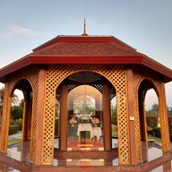 พระบรมราชานุสาวรีย์สมเด็จพระนเรศวรมหาราช