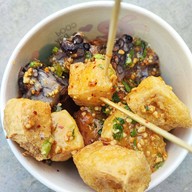 เจ๊เพ็ญเต้าหู้ทอด สาย 1