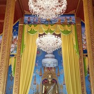 วัดพระธาตุดอยคำ (วัดสุวรรณบรรพต)