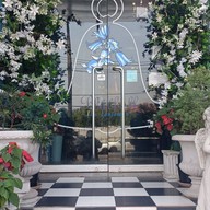 หน้าร้าน Bluebell เบเกอรี่ อาหารและเครื่องดื่ม บลูเบลล์