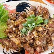 ร้าน บ้านนุ อาหารป่า