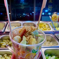 นัวเล้า (Nua Lao) ผลไม้ยำเยาวราช - สาขาเยาวราช