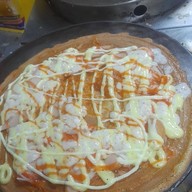 ปุยฝ้ายน้ำปั่น ไอศครีมสตอเบอรรี่โยเกิร์ต. อาหารตามสั่ง สามแยกฟลังโรงเรียนห้วยโป่ง