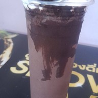 ปุยฝ้ายน้ำปั่น ไอศครีมสตอเบอรรี่โยเกิร์ต. อาหารตามสั่ง สามแยกฟลังโรงเรียนห้วยโป่ง