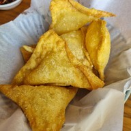 BEHIND BARS (Cafe & Bistro)