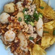 ไธพัตย์ ก๋วยเตี๋ยวต้มยำน้ำตื้น - โชคชัย4