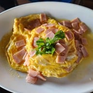 เมนูของร้าน ราชกรีฑาสโมสรโปโลคลับ
