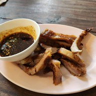 เมนูของร้าน ส้มตำลาว ไก่บ้านย่างเขาสวนกวาง