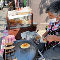 ขนมเบื้องโบราณ ลาดพร้าววังหิน 1