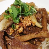 ก๋วยเตี๋ยวหลอด เสนาซอย4