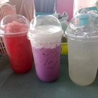อาหารตามสั่งกลางซอย