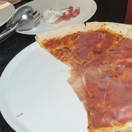 เมนูของร้าน La Tana