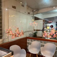 Le Hot  / TAIPING CO.,LTD. Sukhumvit 24