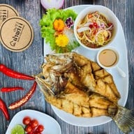 บ้านนำพร