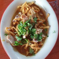 เมนูของร้าน ก๋วยเตี๋ยวหมูสวนดอก