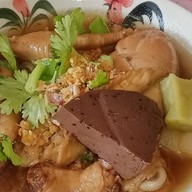 มากินก๋วยเตี๋ยวไก่มะระ