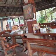 บรรยากาศ ก๋วยเตี๋ยวหมูสวนดอก