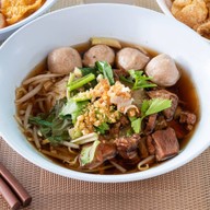 ครัวลุงบัติ ครัวลุงบัติ