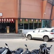 หน้าร้าน Sushi Mochi